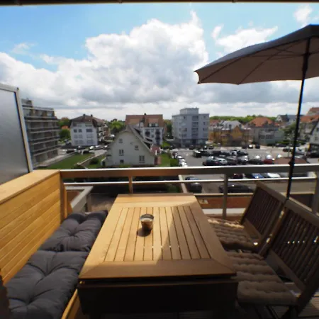 Apartment Appartement Sur La Digue - De Haan - Le Coq - Silver Beach D2