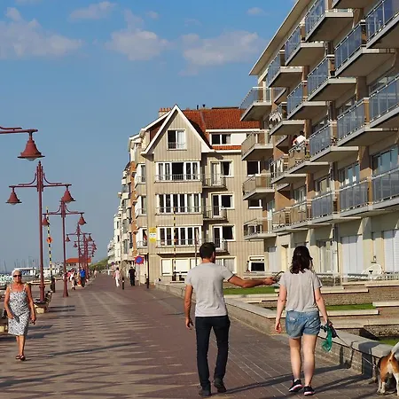 Sur La Digue - - - Silver D2