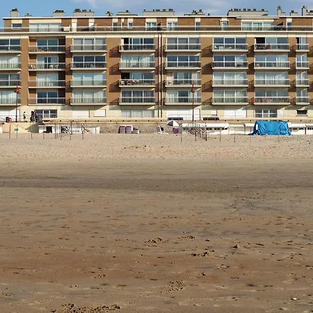 Sur La Digue - - - Silver D2