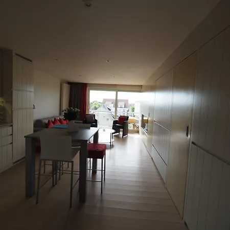 Sur La Digue - - - Silver D2