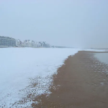 Sur La Digue - - - Silver D2 דירה דה האן