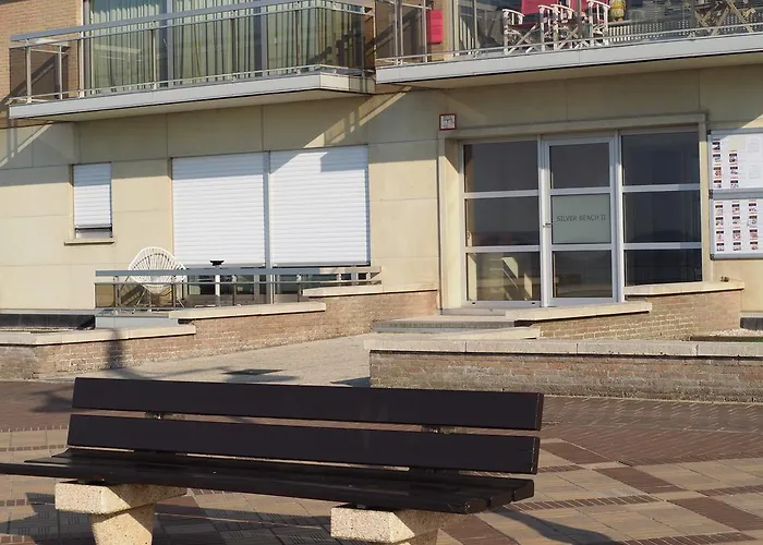 Sur La Digue - - - Silver D2 דה האן