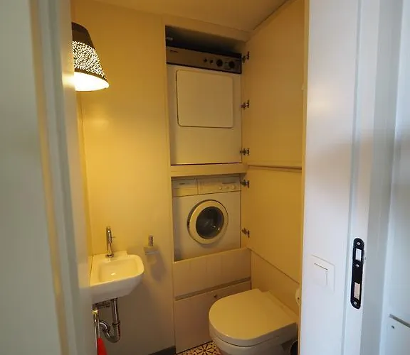 Sur La Digue - - - Silver D2 *