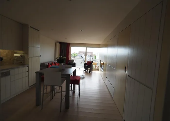 Sur La Digue - - - Silver D2